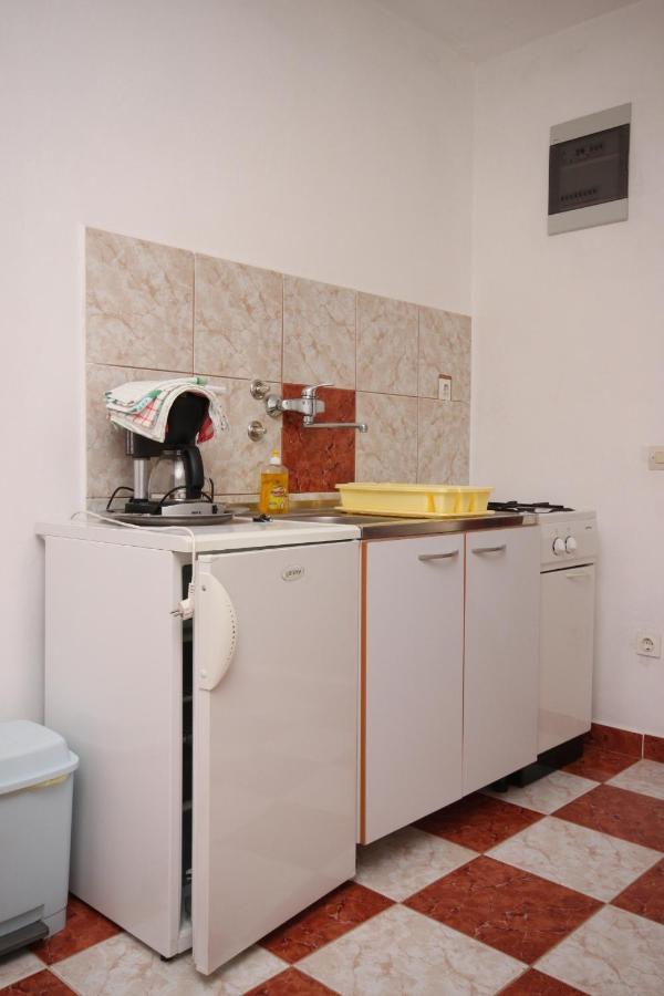 Apartments With A Parking Space Starigrad, Paklenica - 6618 Exterior photo